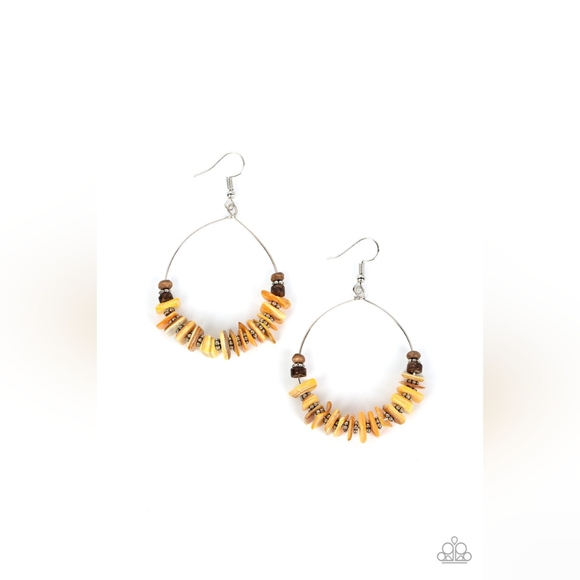 Hawaiian Kiss Earrings - Picture 2 of 2